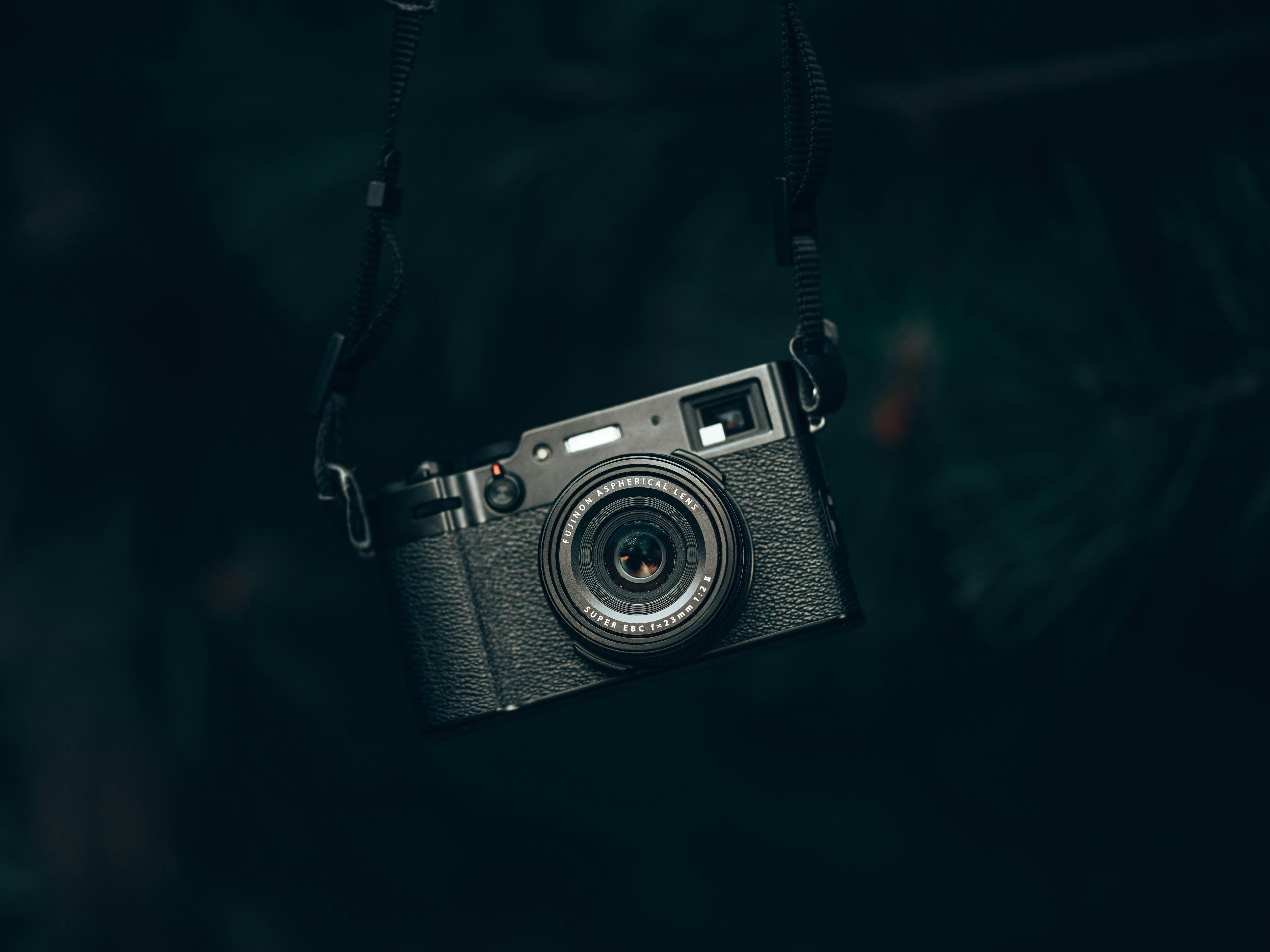 Website mua bán máy ảnh cũ